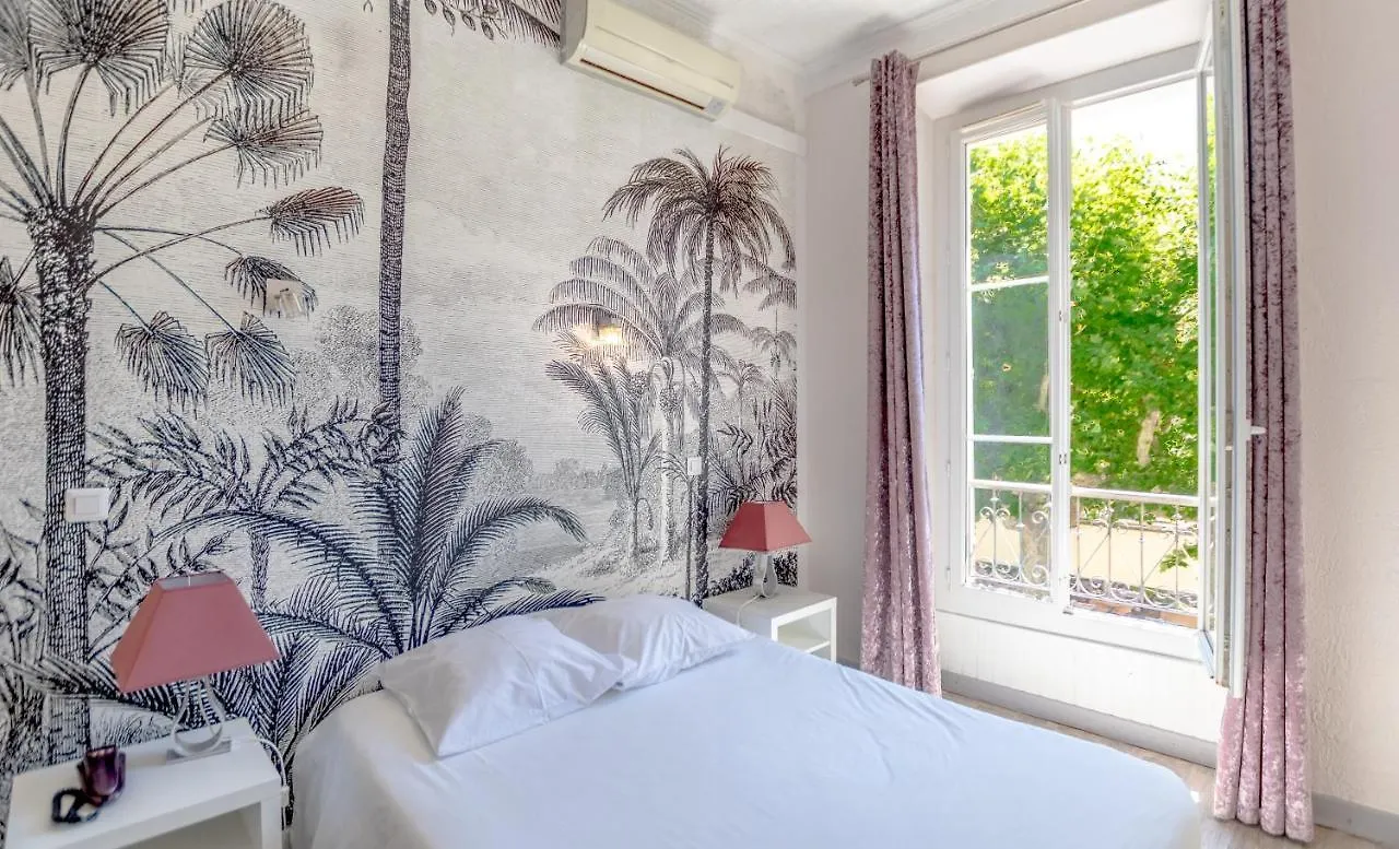 Hotel Les Palmiers سانت ماكسيم فرنسا