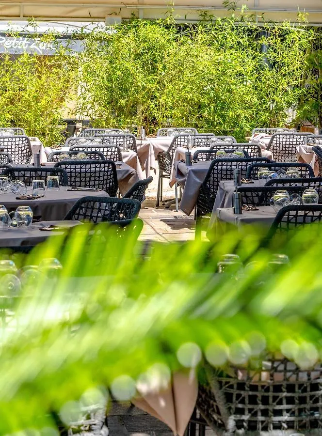 Hotel Les Palmiers Sainte-Maxime France