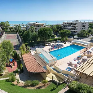 Lejlighedshotel Pierre & Heliotel Marine
